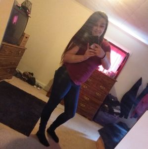 Meet your Posher, Tessa